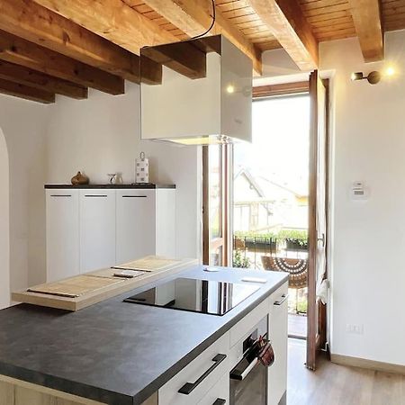 Apartamento Nest On The Roofs - Affitti Brevi Italia Lecco Exterior foto